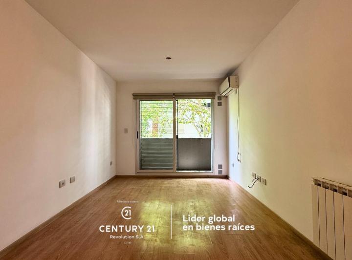 Departamento · 68m² · 4 Ambientes · 1 Cochera