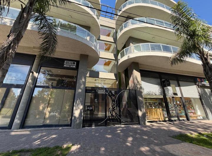 Departamento · 55m² · 2 Ambientes · 1 Cochera