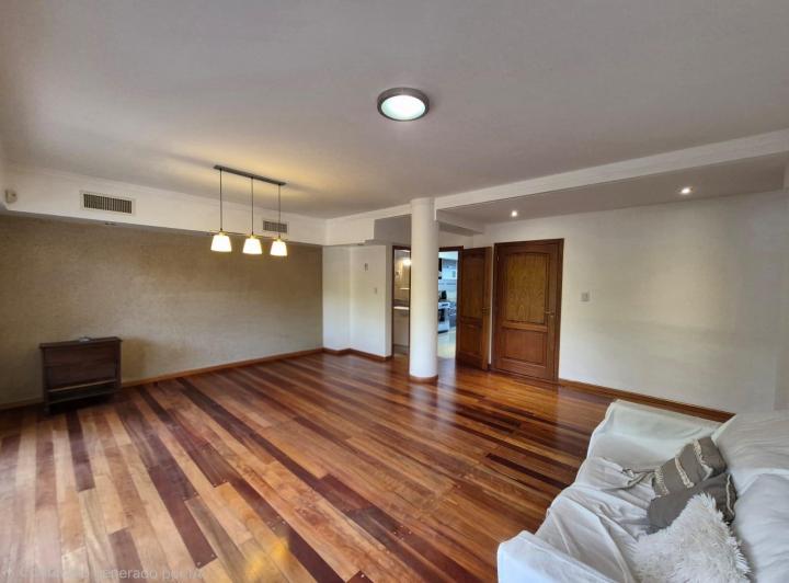 Departamento · 110m² · 5 Ambientes · 1 Cochera