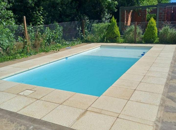 Quinta vacacional · 100m² · 8 Ambientes · 6 Cocheras