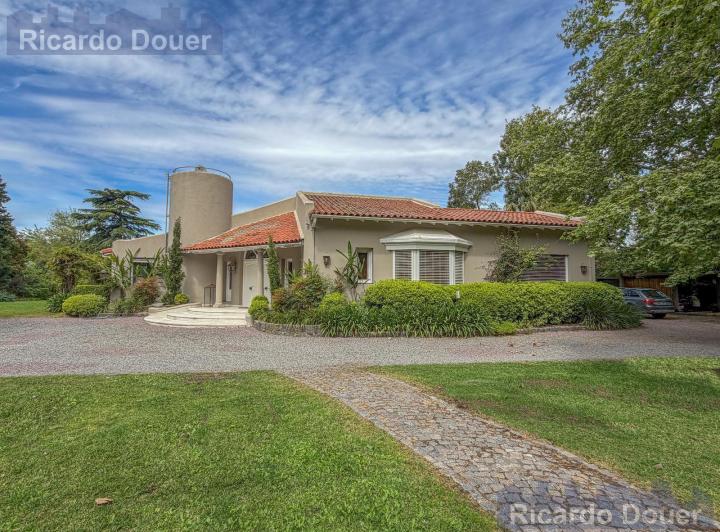 Casa · 752m²