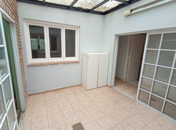 Departamento · 80m² · 3 Ambientes · Venta Departamento 3 Amb con Patio y Baulera en Acassuso S/ Expensas