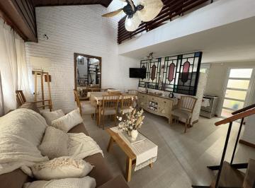 Casa · 80m² · 3 Ambientes · Casa en Gualeguaychu
