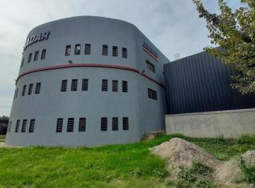 Oficina comercial · 2800m² · 6 Ambientes · Oficina - Zona Centro