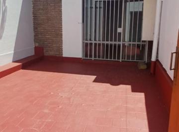 PH de 3 ambientes, Mataderos · PH 3 Ambientes con Patio. Bajas Expensaschascomus Esquina Larrazabal
