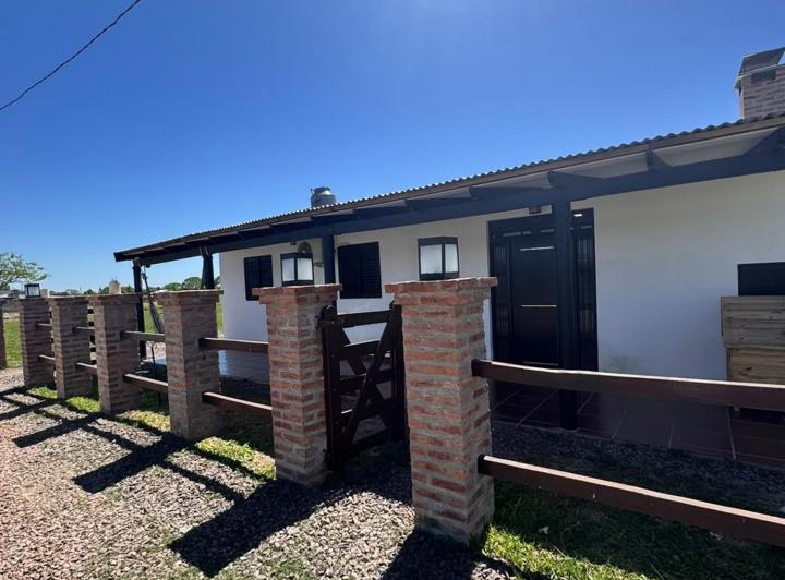 Casa · 50m² · 5 Ambientes