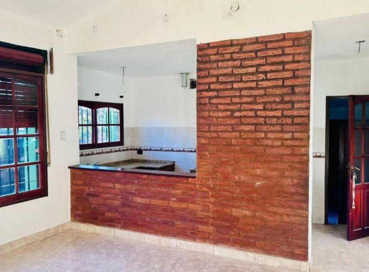Casa · 95m² · 5 Ambientes · 1 Cochera