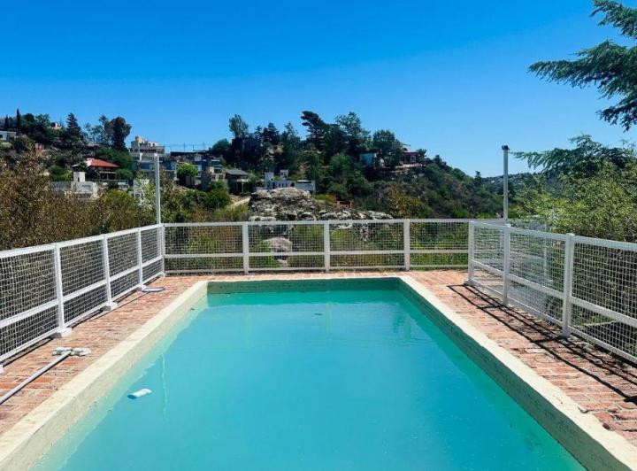 Casa · 55m² · 5 Ambientes · 1 Cochera