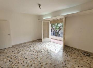 Departamento de 2 ambientes, Monte Castro · 2 Ambientes con Balcón Corrido Al Frente y Ascensor - Monte Castro - Lascano 5034