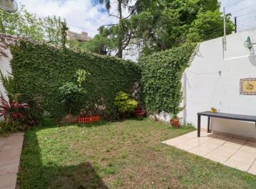 rs:qgljznc3zf9k7jan92heojh4 · PH en Planta Baja con Jardin y Amplio Patio