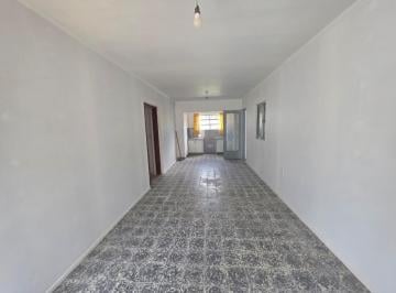Casa · 90m² · 4 Ambientes · Casa en Venta