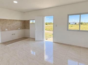 Casa de 3 ambientes, Colonia Ensayo · Casa de 2 Dorm. Sobre Terreno de 450 m² en Colonia Ensayo, Tierra Alta 1