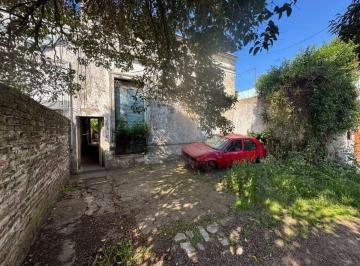 Terreno , Quilmes · Casa Centenaria en Venta – Ideal Inversor en Venta