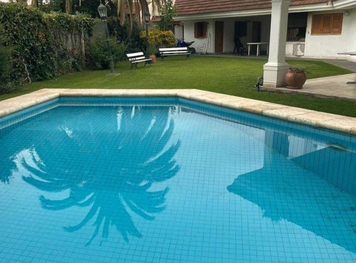 Casa · 520m² · 6 Ambientes · 3 Cocheras
