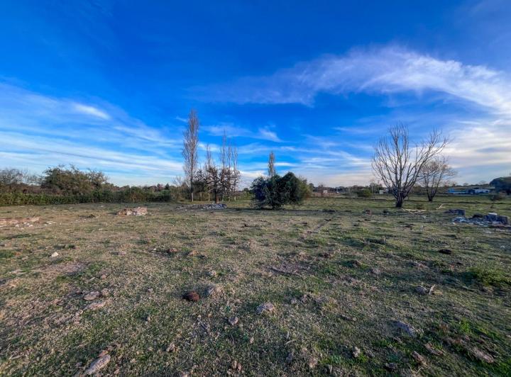 Terreno · 2402m²