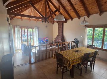 Living comedor · Casa 5 Ambientes de 484 m² | 1 Planta | Calle El Carmen, Trelew | Dueño Directo