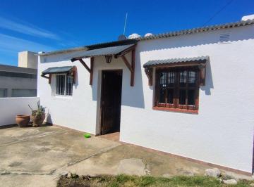 Casa de 3 ambientes, Villa Santa Cruz del Lago · Casa de 50 m² con 2 Dorm. en Alquiler en Villa Santa Cruz del Lago