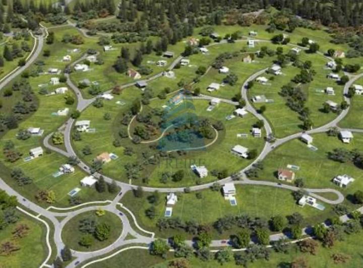 Terreno · 1091m²