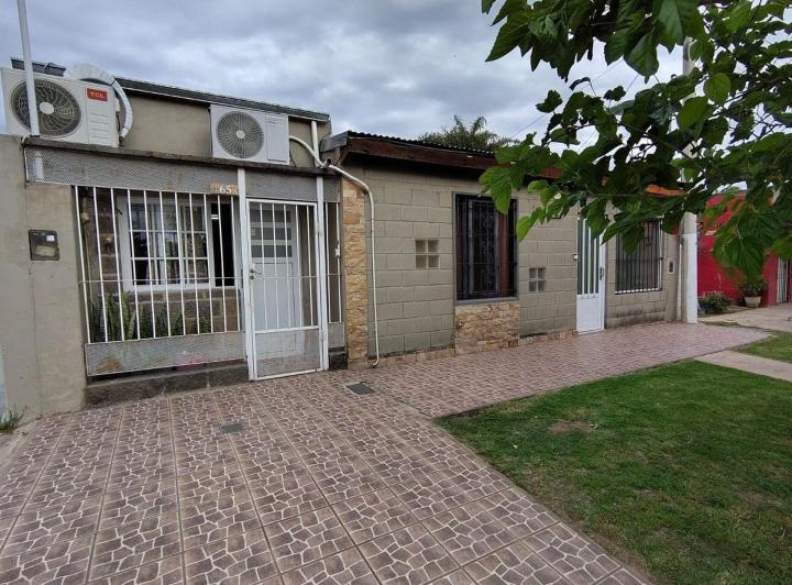Casa · 130m² · 6 Ambientes · 1 Cochera