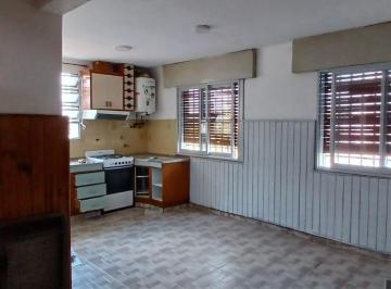 Casa en Alquiler de 8 ambientes Las Margaritas · Alquiler Casa 4 Dorm.. 2 Baños. Terraza. Barrio Las Margaritas. Ciudad de Córdoba.