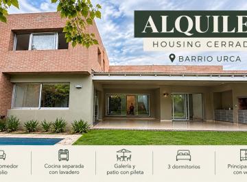 Casa · 230m² · 4 Ambientes · 2 Cocheras · Casa en Urca - 3 Dorm.