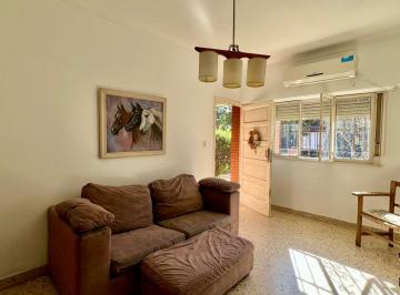 Casa · 93m² · 6 Ambientes · 2 Cocheras · Venta Casa 6 Amb Don Torcuato con Jardin