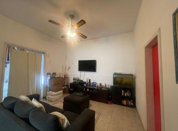 PH · 170m² · 4 Ambientes · 1 Cochera · PH Venta Lanus Al Frente 4 Ambientes Apto Credito