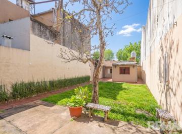 Casa · 117m² · 4 Ambientes · Venta Casa 4 Ambientes con Gran Jardin en Victoria
