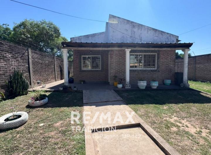 Casa · 102m² · 5 Ambientes · 1 Cochera