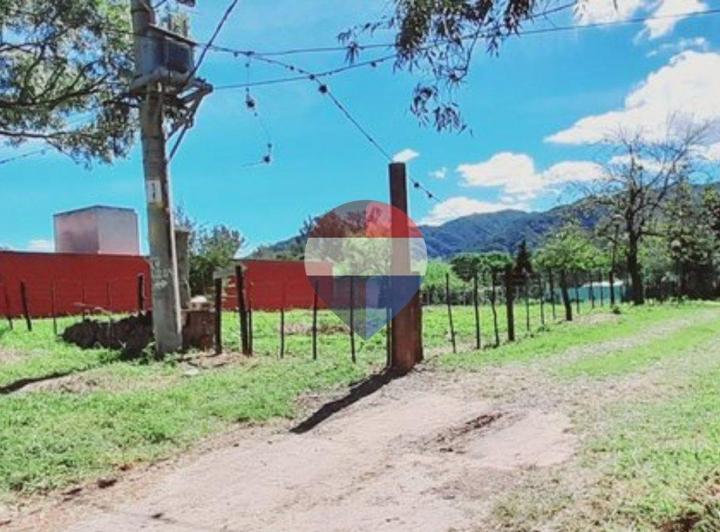Terreno · 600m²