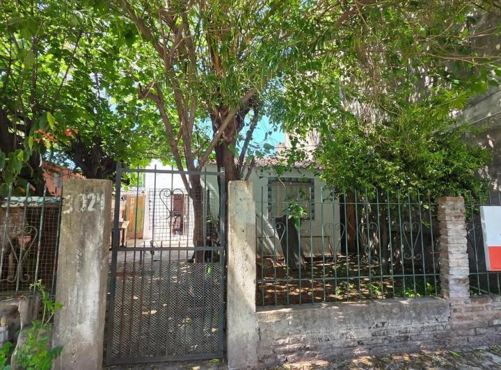 Casa · 381m² · 3 Ambientes