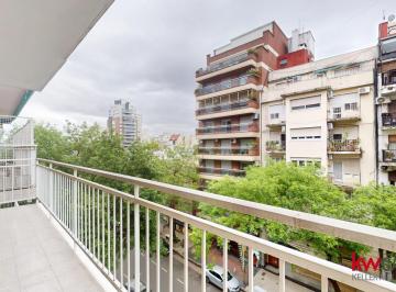 Departamento · 94m² · 4 Ambientes · 1 Cochera · Departamento en Urquiza R