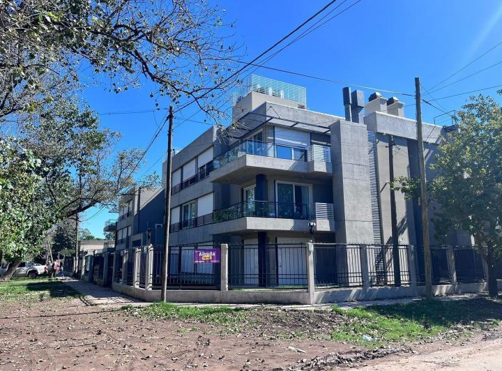 Departamento · 64m² · 2 Ambientes · 1 Cochera