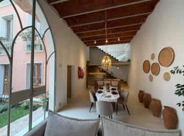Casa · 131m² · 6 Ambientes · Venta Casa de Pasillo 3 Dorm. Jardín y Pileta - Dorrego 48 Bis - Zona Río Rosario