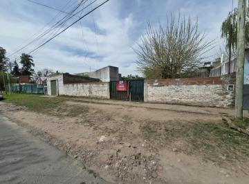 malvinas-argentinas-los-polvorines-venta-lote-mas-de-500-mts · Lote de 700 m² en Polvorines!