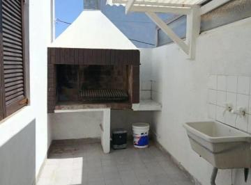 Departamento de 2 ambientes, Mataderos · Alquiler Departamento de 2amb y Medio con Patio y Parrilla, Sin Expensas