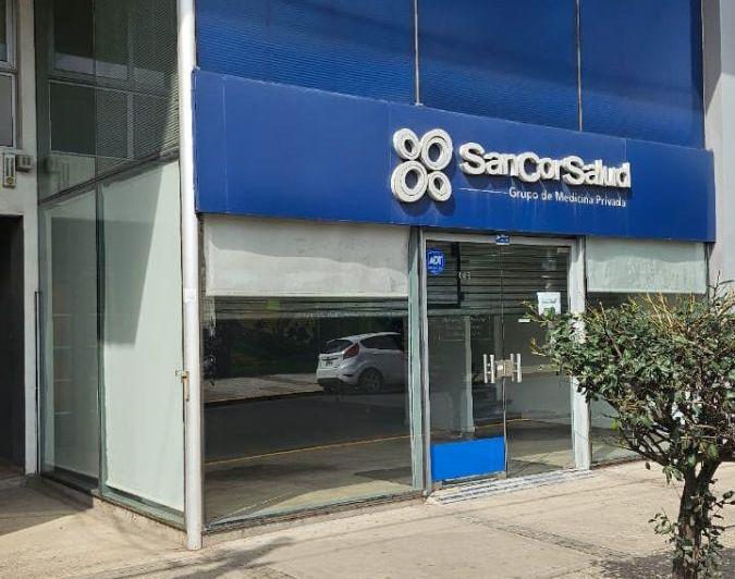 Local comercial · 120m² · 1 Cochera