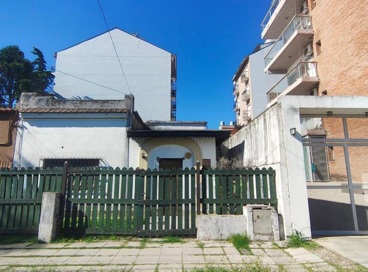 Casa · 94m² · 3 Ambientes · 1 Cochera