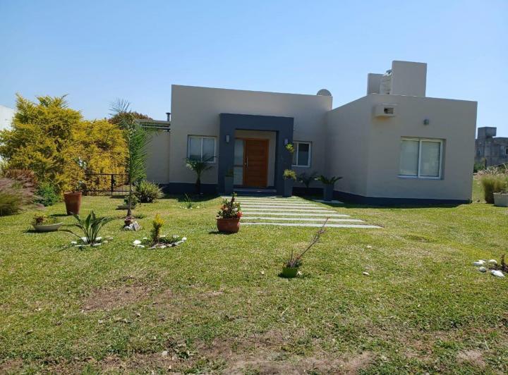 Casa · 82m² · 4 Ambientes
