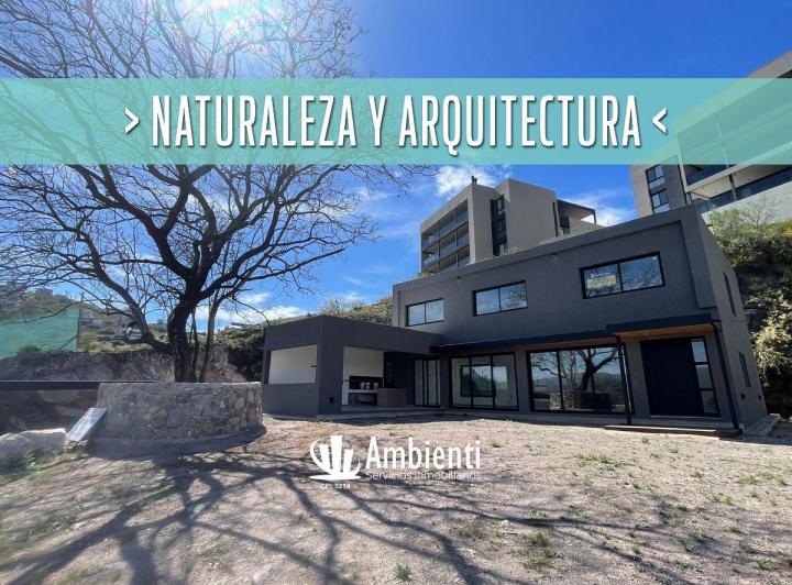 Casa · 320m² · 4 Ambientes · 2 Cocheras