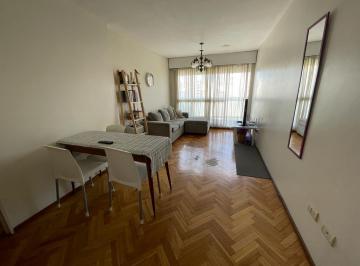Departamento · 56m² · 3 Ambientes · Departamento en Venta de 2 Dorm. Rosario Centro