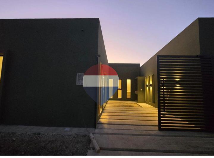 Casa · 112m² · 4 Ambientes · 1 Cochera
