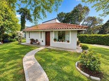Casa · 80m² · 3 Ambientes · 2 Cocheras · Chalet en Venta en Sierra de Los Padres