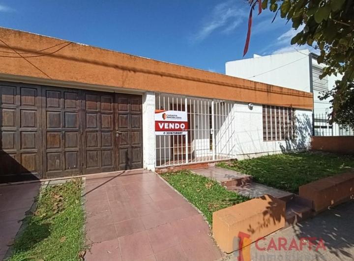 Casa · 171m² · 5 Ambientes · 1 Cochera