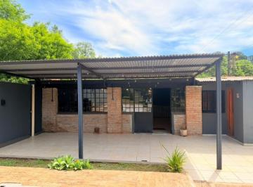 Casa de 4 ambientes, Candelaria · En Venta Quincho con Pileta