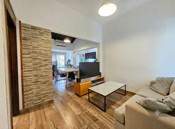 PH · 91m² · 4 Ambientes · 1 Cochera · PH Tipo Casa en Venta Patio y Parrilla Quilmes O.