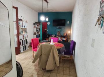 Departamento de 2 ambientes, Liniers · Excelente Ubicacion Para Este Dos Ambientes de 50 m²