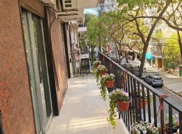 Departamento de 4 ambientes, Colegiales · Departamento en Venta en Colegiales. 77 m². 2 Dorm + Dependencia con Baño.