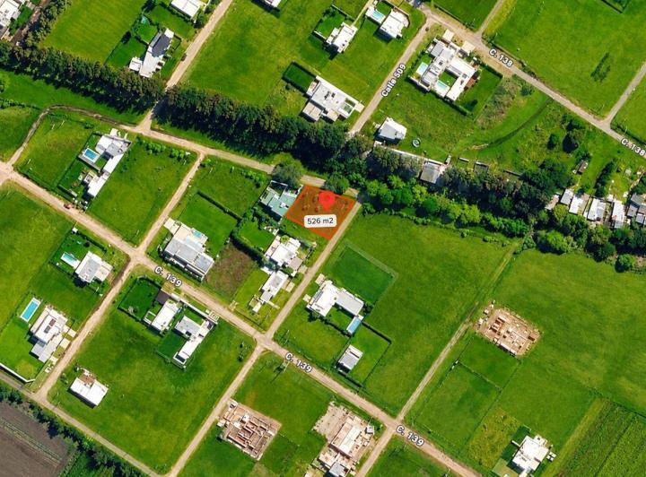 Terreno · 526m²