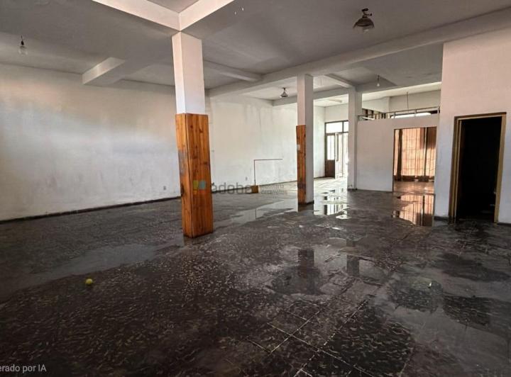 Local comercial · 118m²